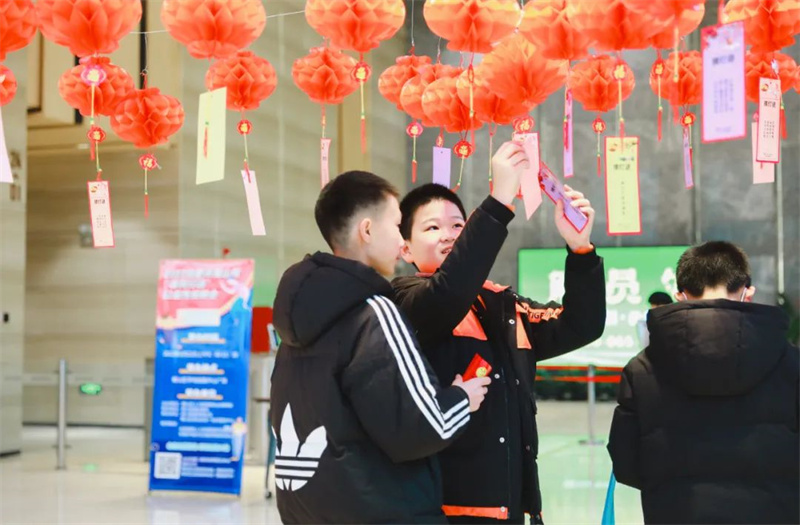 元宵喜樂“鬧”不停，美好生活在華地